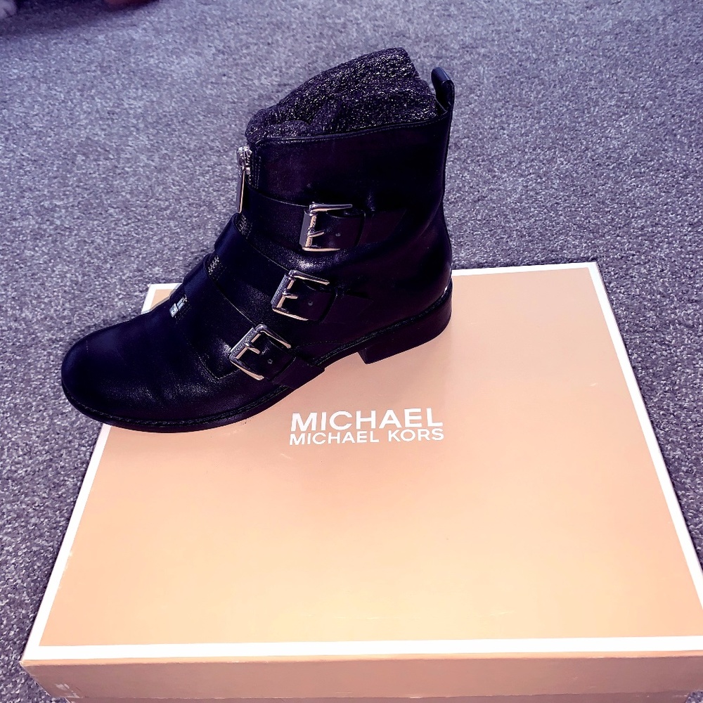 Black boots